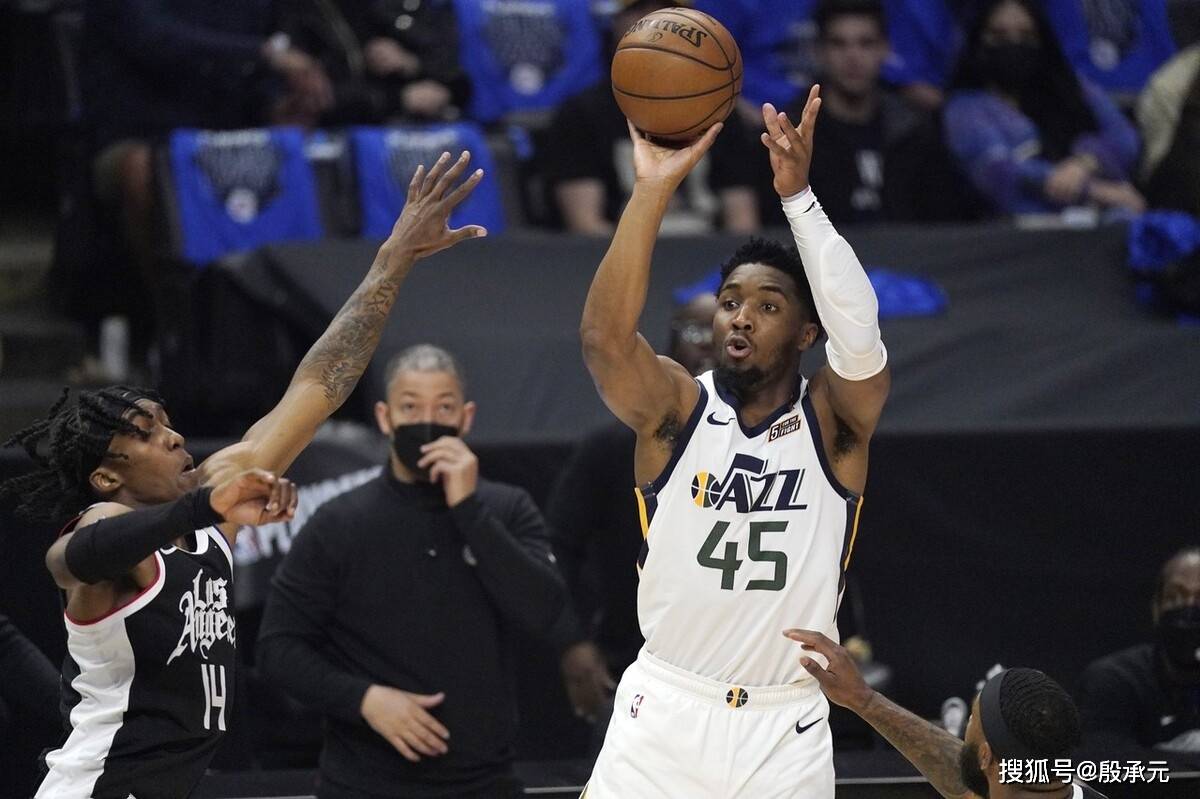 包含里程碑夜！莱比锡刷新队史纪录，NBA常规赛今晚刷纪录，气氛紧张，赛季目标并未改变的词条